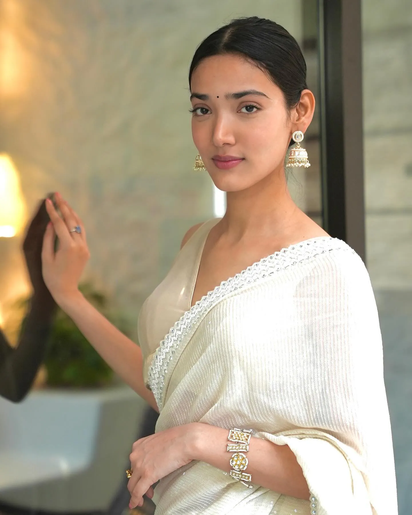 Medha Shankr - medha-shankr-hot-17.webp